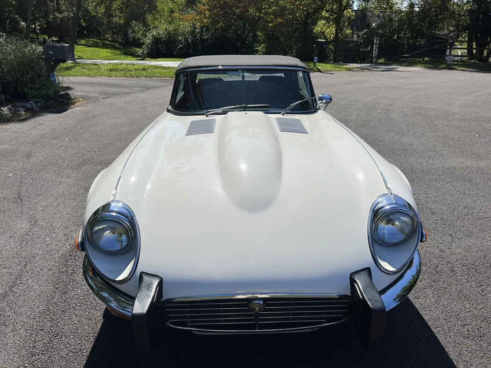 1974 Jaguar E-Type Series 3 V12 - Image 2 of 31