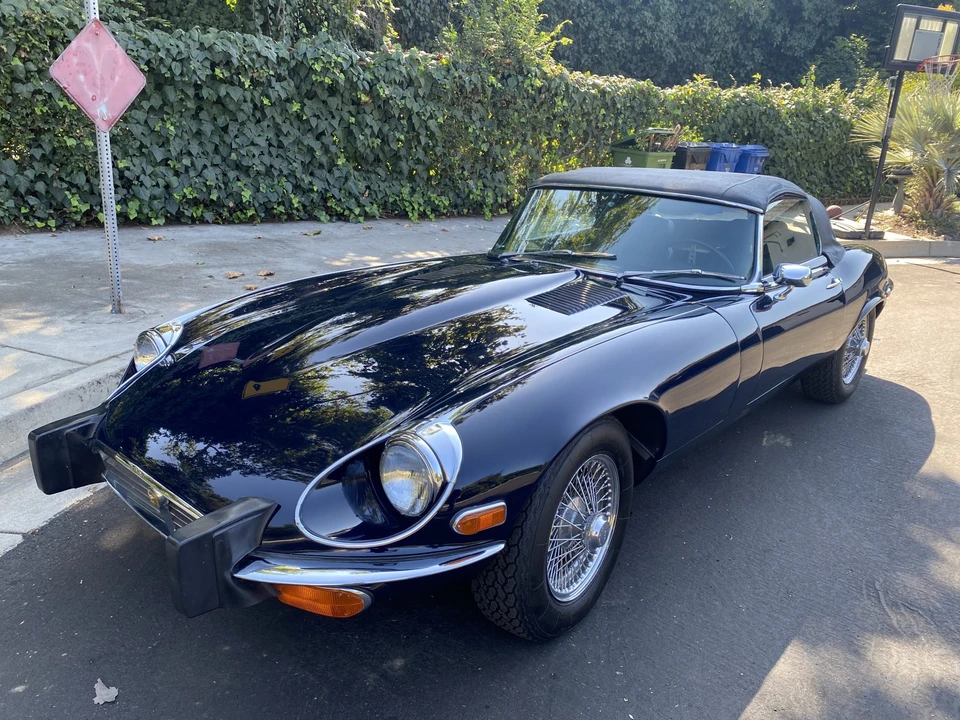 1974 Jaguar E-Type Series 3 V12 - Image 8 of 31