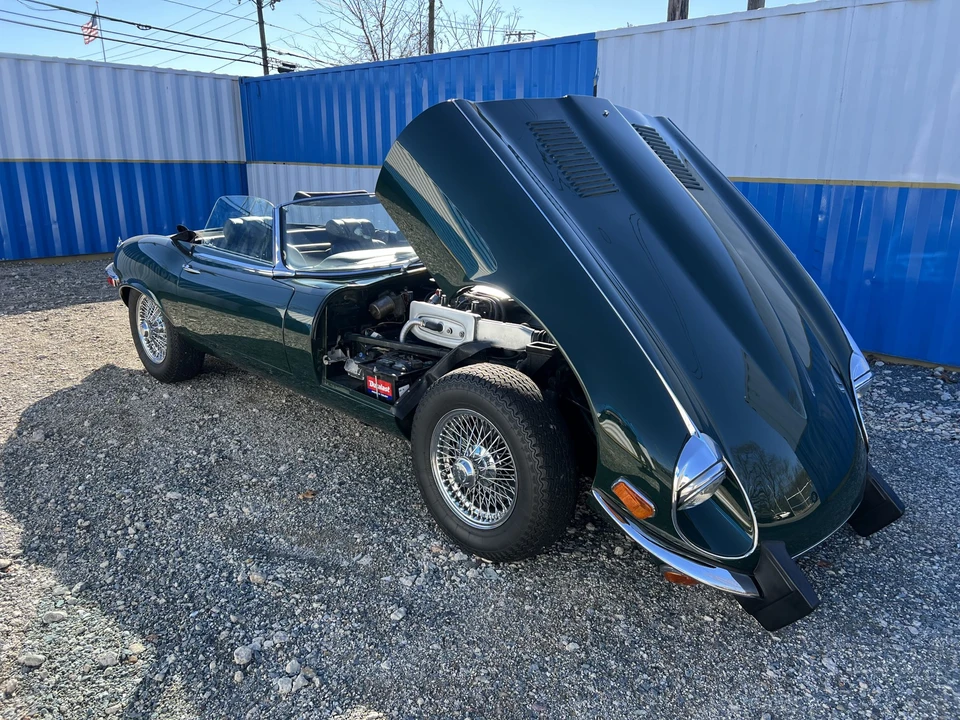 1974 Jaguar E-Type Series 3 V12 - Image 11 of 31