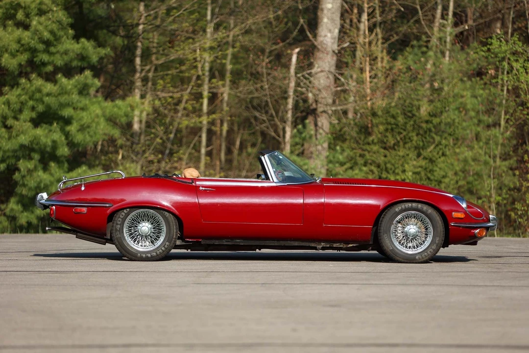 1974 Jaguar E-Type Series 3 V12 - Image 4 of 31