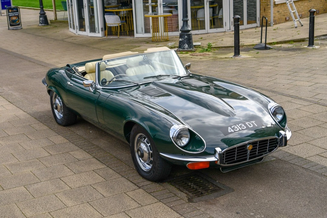 1974 Jaguar E-Type Series 3 V12 - Image 12 of 30