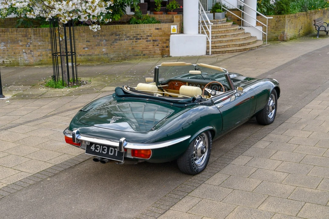 1974 Jaguar E-Type Series 3 V12 - Image 8 of 30