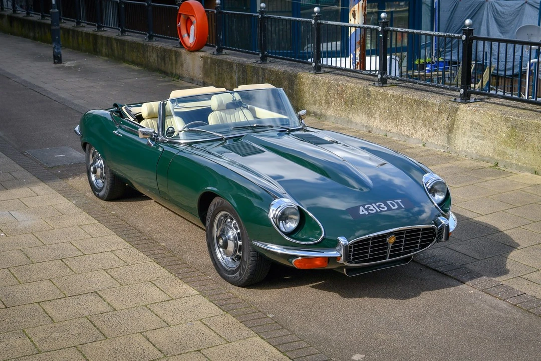 1974 Jaguar E-Type Series 3 V12 - Image 14 of 30