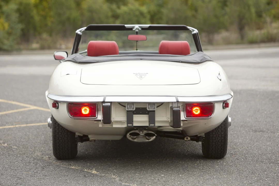 1974 Jaguar E-Type Series 3 V12 - Image 4 of 31