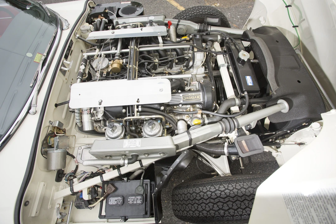 1974 Jaguar E-Type Series 3 V12 - Image 10 of 31