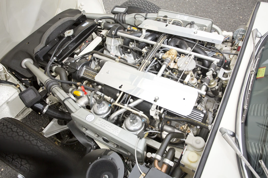 1974 Jaguar E-Type Series 3 V12 - Image 12 of 31