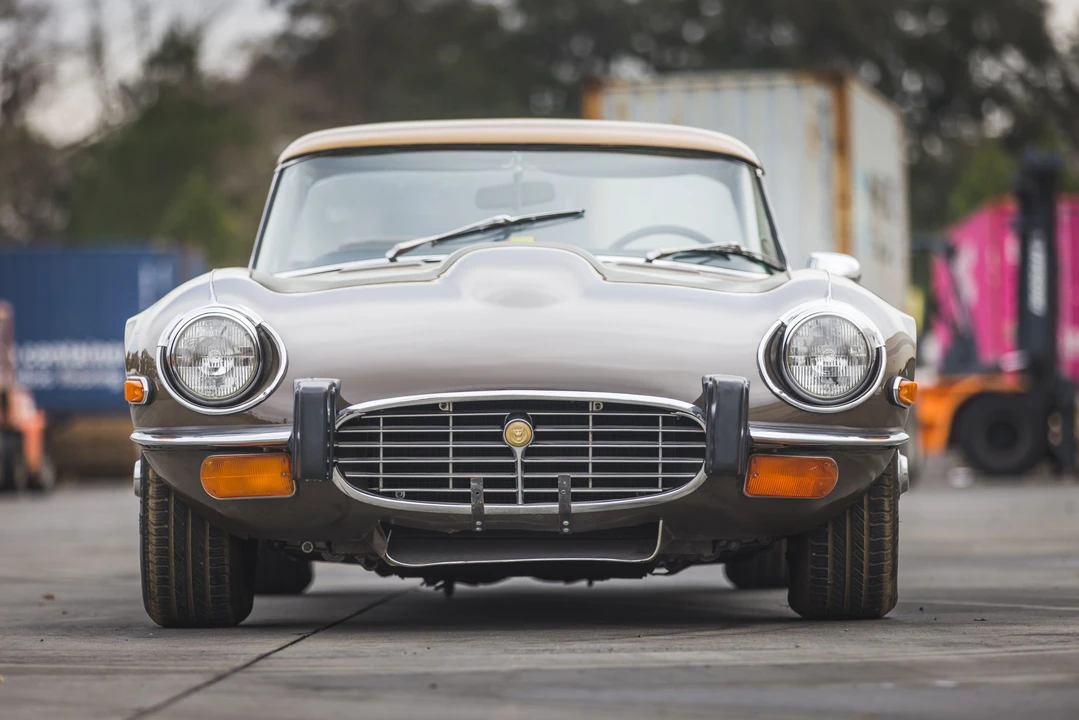 1974 Jaguar E-Type Series 3 V12 - Image 3 of 31