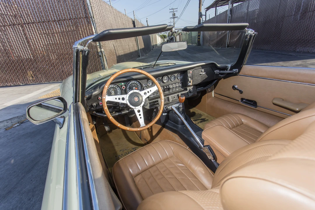 1974 Jaguar E-Type Series 3 V12 - Image 11 of 23