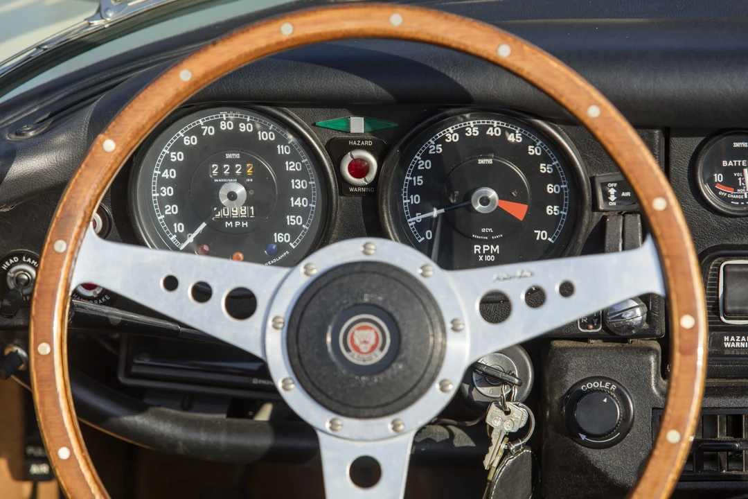 1974 Jaguar E-Type Series 3 V12 - Image 9 of 23