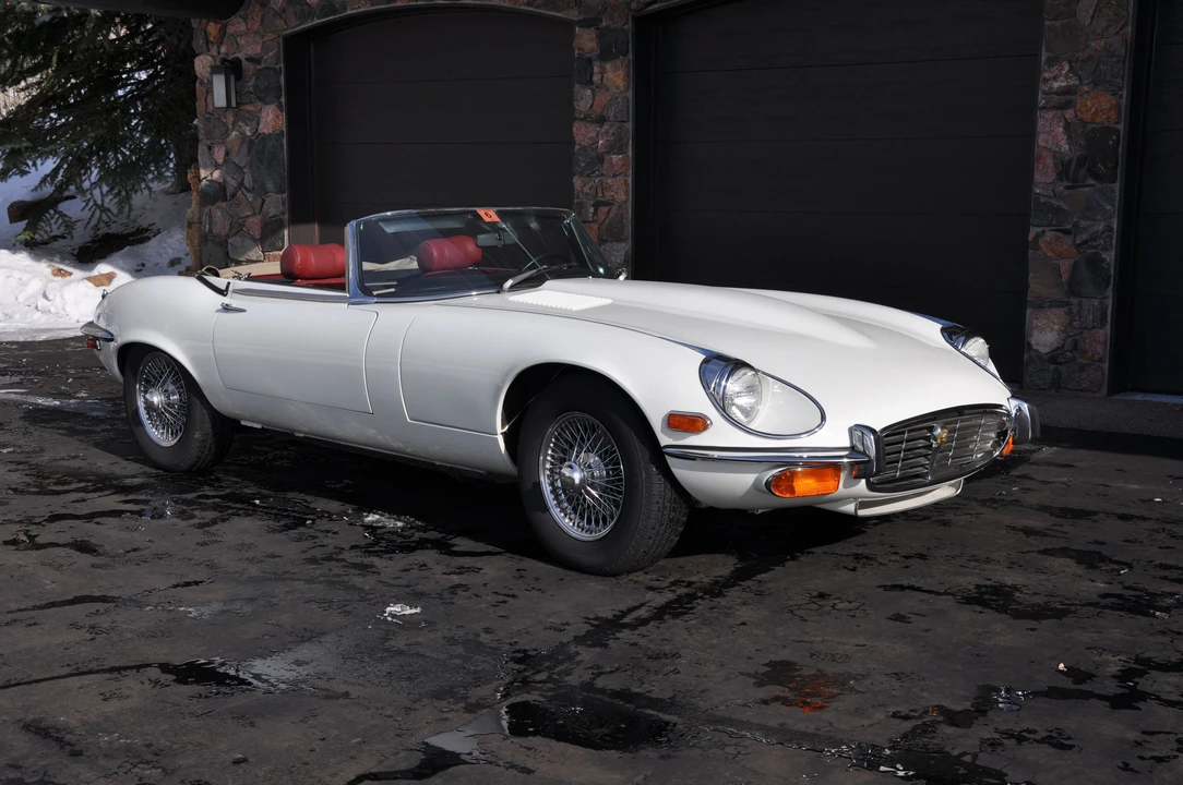 1974 Jaguar E-Type Series 3 V12 - Image 5 of 31