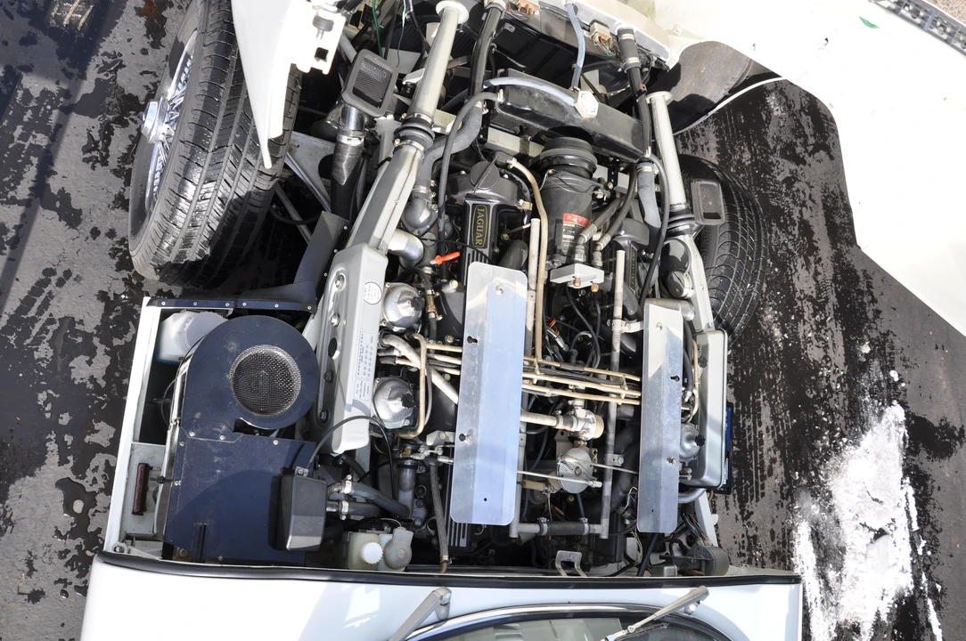1974 Jaguar E-Type Series 3 V12 - Image 29 of 31