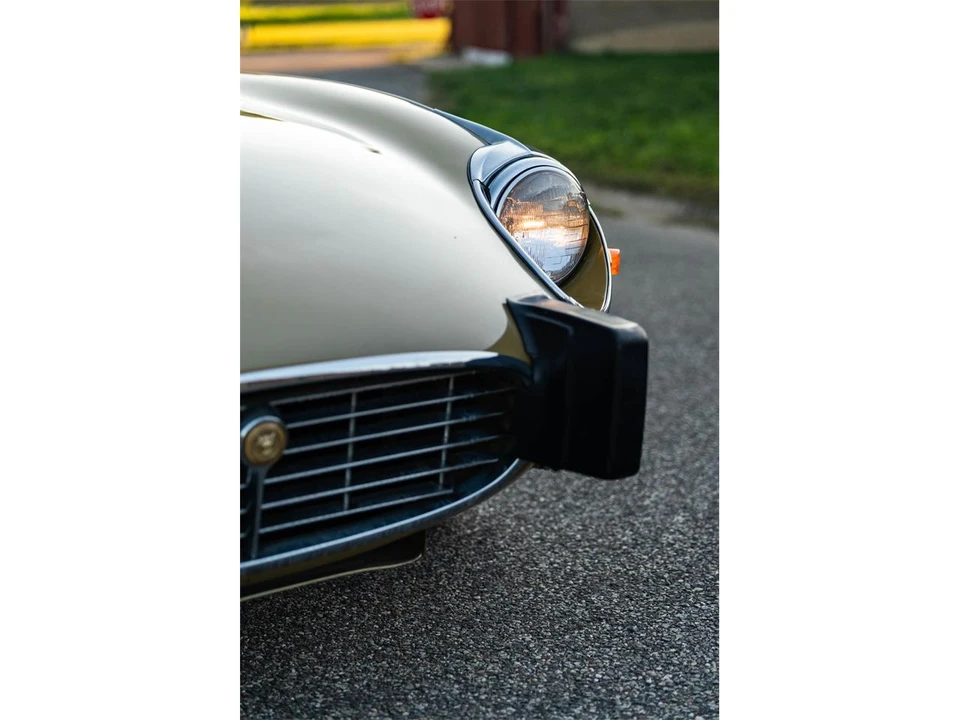1974 Jaguar E-Type Series 3 V12 - Image 8 of 31