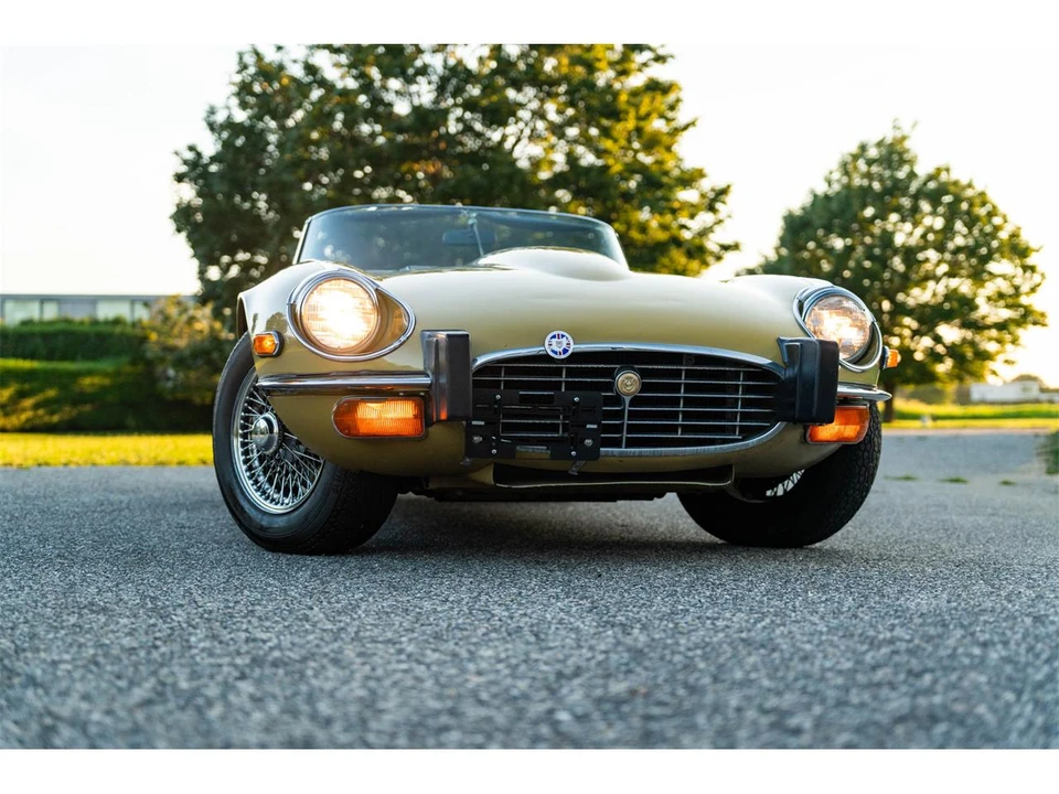 1974 Jaguar E-Type Series 3 V12 - Image 10 of 31