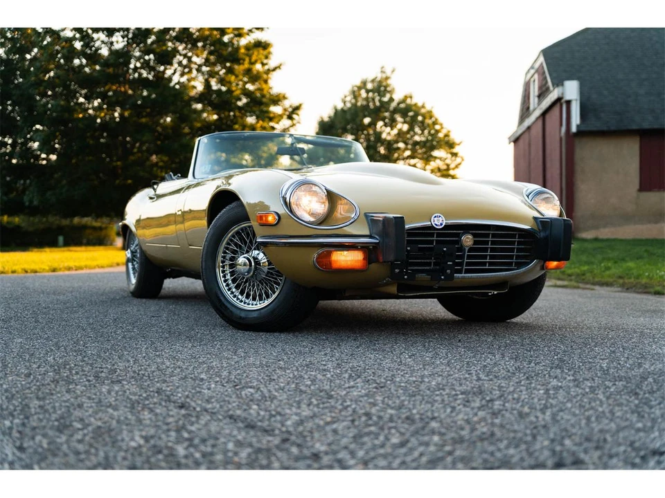 1974 Jaguar E-Type Series 3 V12 - Image 11 of 31