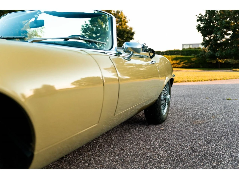 1974 Jaguar E-Type Series 3 V12 - Image 17 of 31