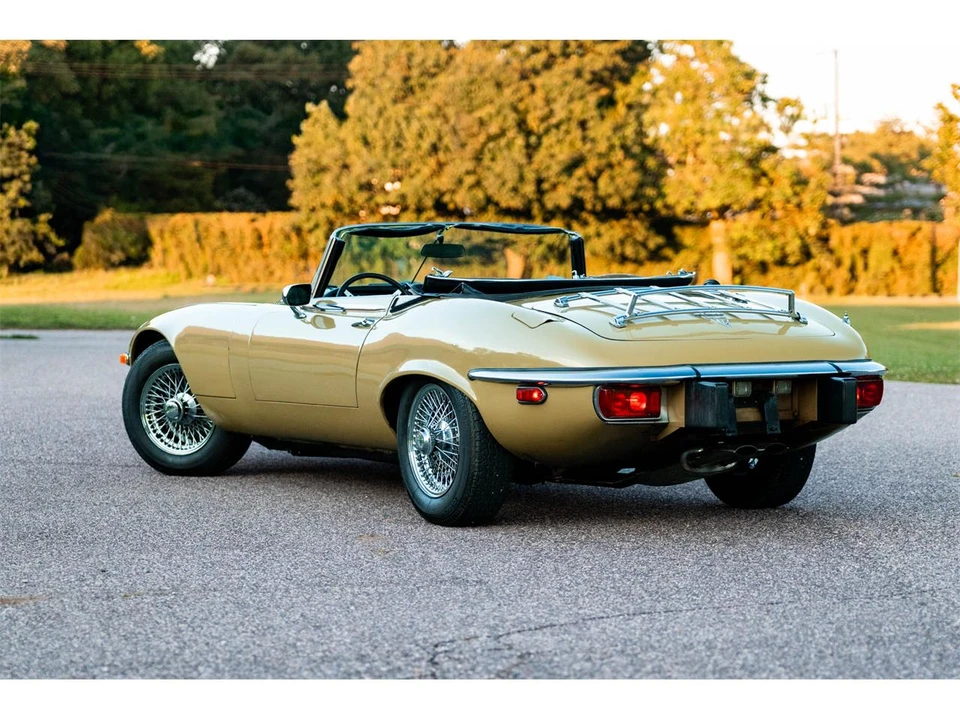 1974 Jaguar E-Type Series 3 V12 - Image 18 of 31