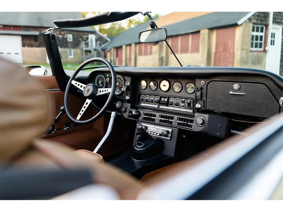 1974 Jaguar E-Type Series 3 V12 - Image 30 of 31