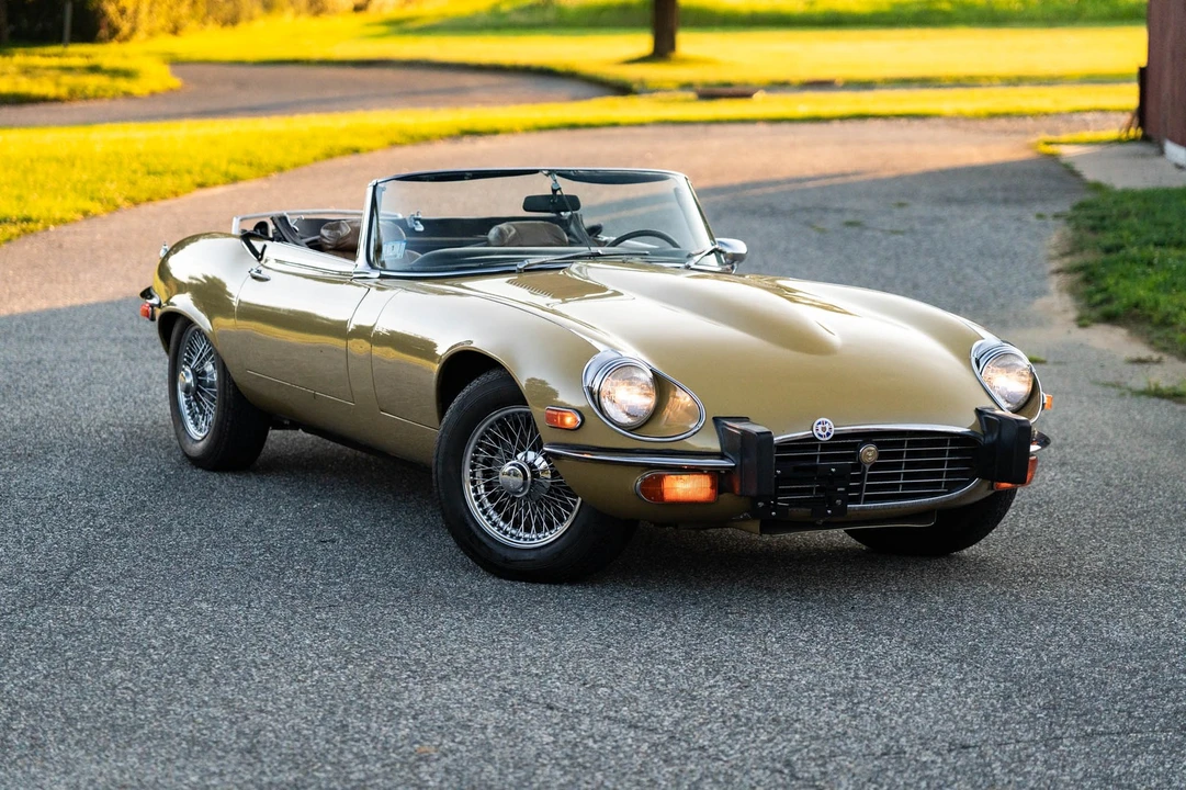 1974 Jaguar E-Type Series 3 V12 - Image 4 of 31