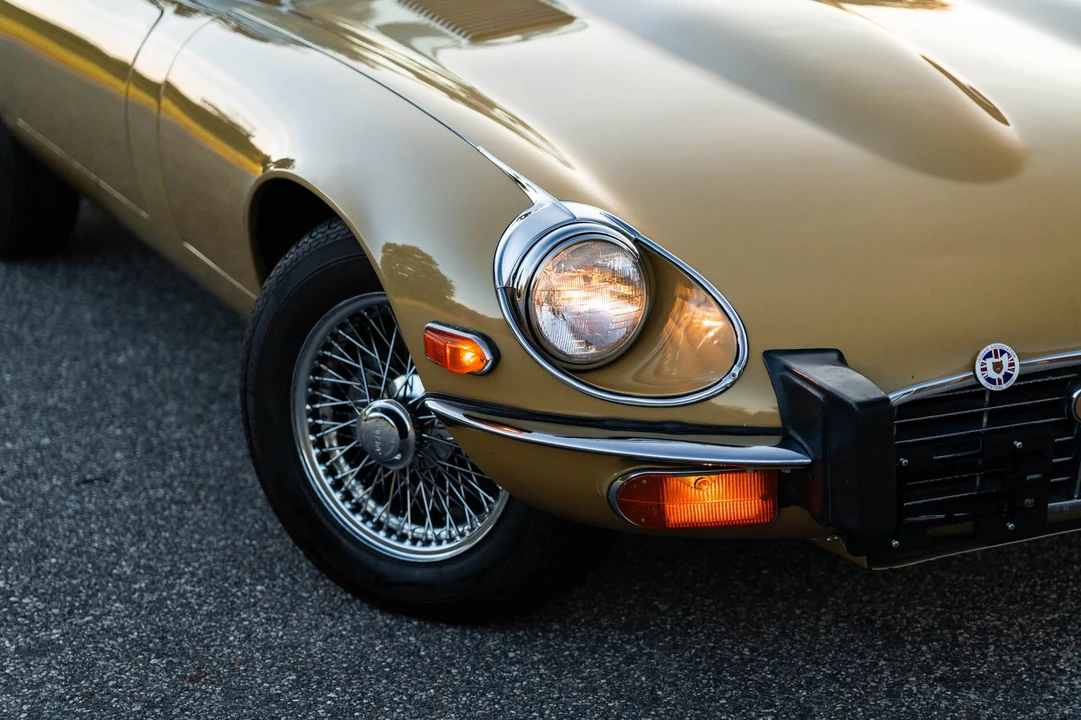 1974 Jaguar E-Type Series 3 V12 - Image 5 of 31
