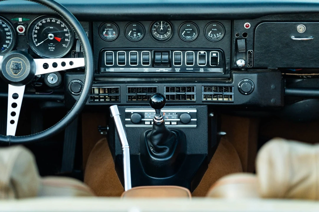 1974 Jaguar E-Type Series 3 V12 - Image 28 of 31