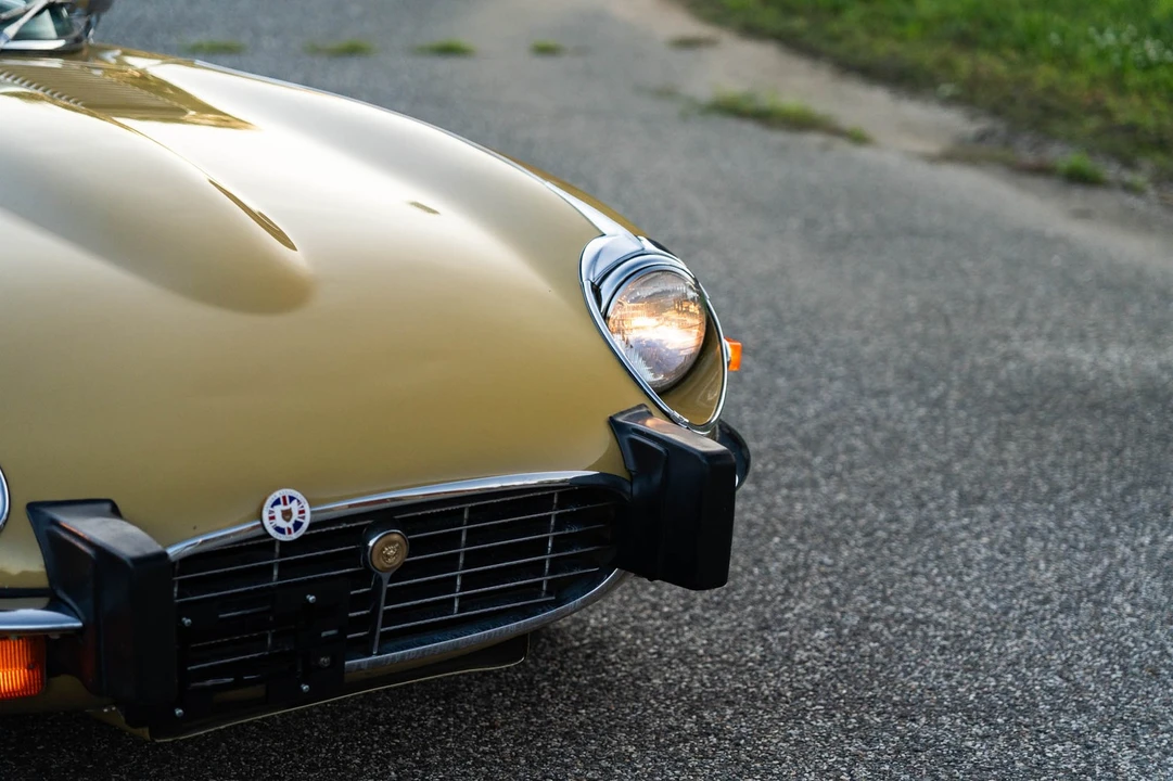 1974 Jaguar E-Type Series 3 V12 - Image 6 of 31