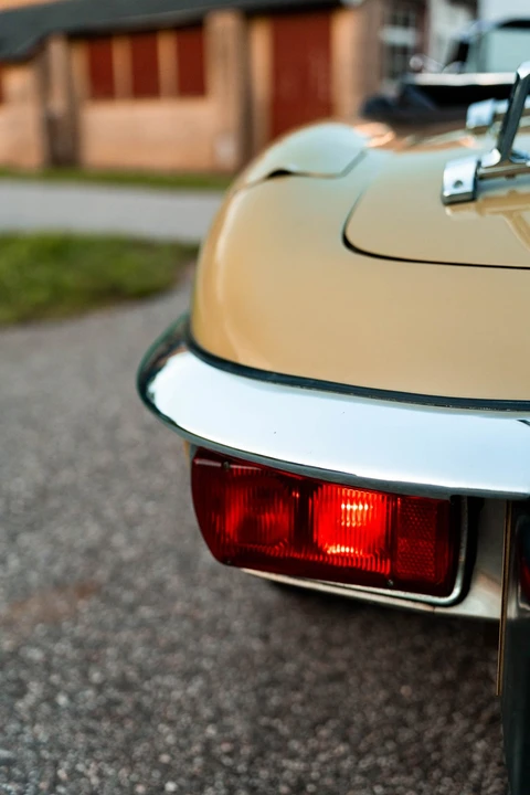 1974 Jaguar E-Type Series 3 V12 - Image 24 of 31