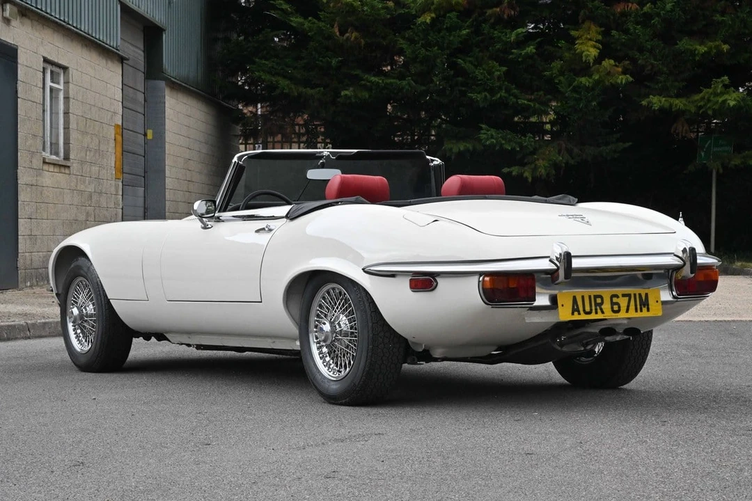 1974 Jaguar E-Type Series 3 V12 - Image 8 of 30