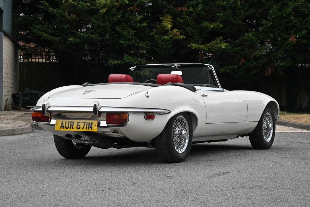 1974 Jaguar E-Type Series 3 V12 - Image 3 of 30