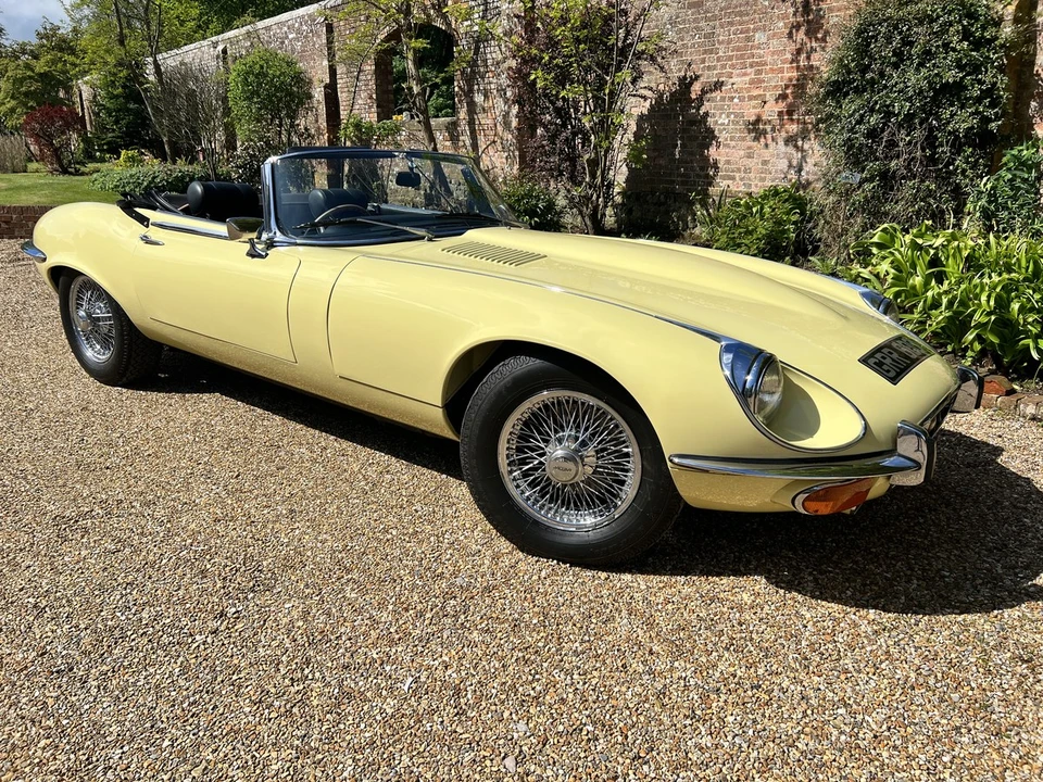 1974 Jaguar E-Type Series 3 V12 - Image 17 of 30