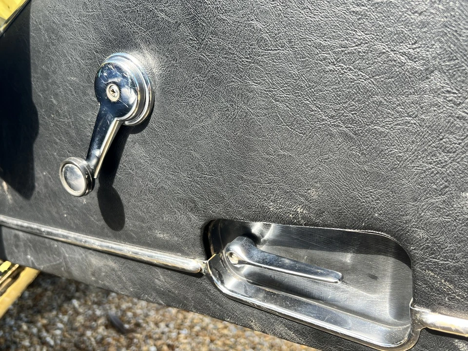 1974 Jaguar E-Type Series 3 V12 - Image 29 of 30