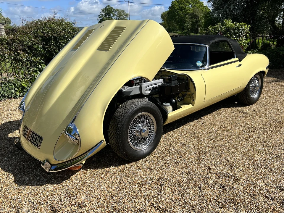 1974 Jaguar E-Type Series 3 V12 - Image 18 of 30