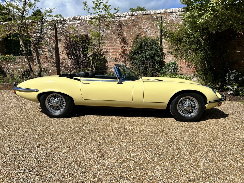 1974 Jaguar E-Type Series 3 V12 - Image 8 of 30