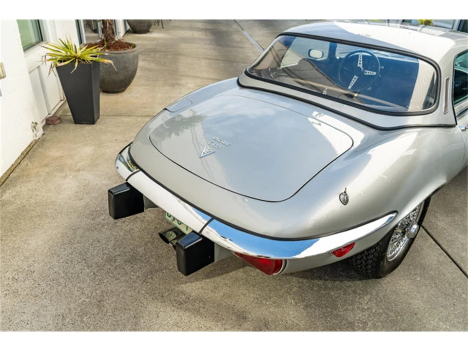 1974 Jaguar E-Type Series 3 V12 - Image 11 of 12