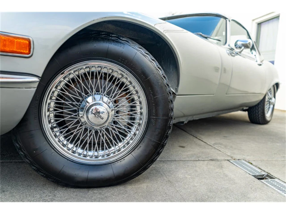 1974 Jaguar E-Type Series 3 V12 - Image 6 of 12