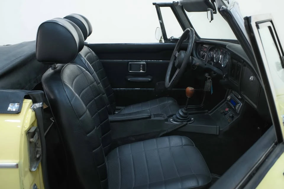 1974 Jaguar - Image 13 of 18