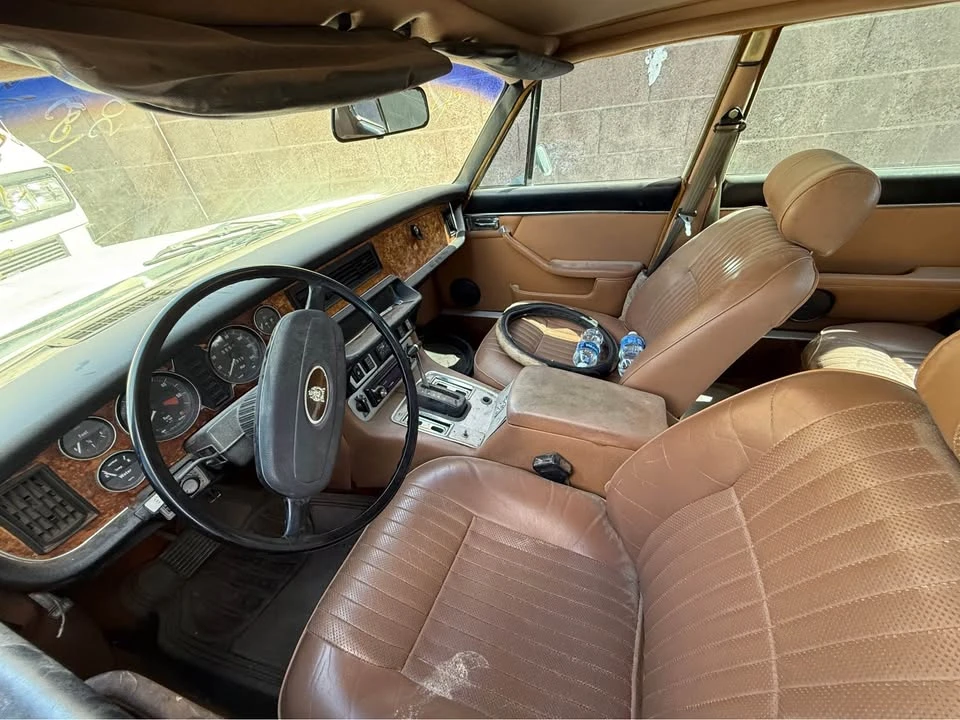 1974 Jaguar XJ Series 2 - Image 3 of 9