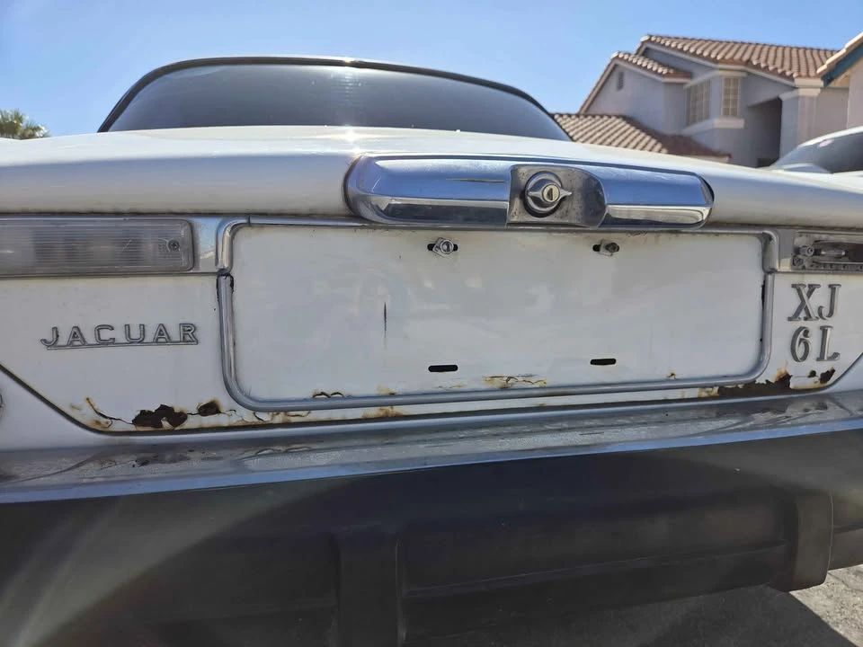 1974 Jaguar XJ Series 2 - Image 19 of 19