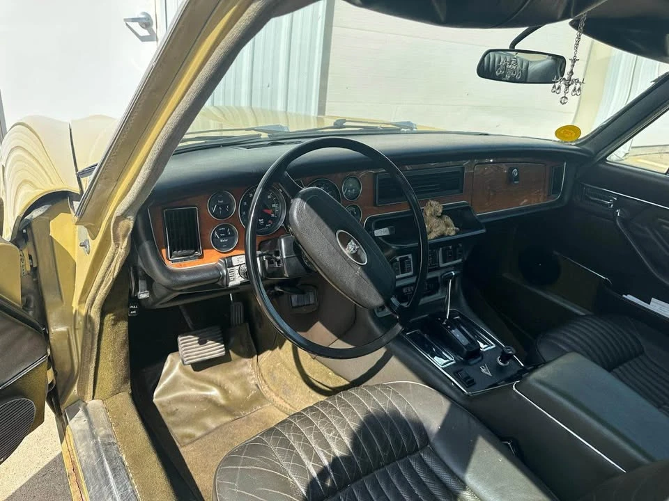 1974 Jaguar XJ Series 2 - Image 3 of 6