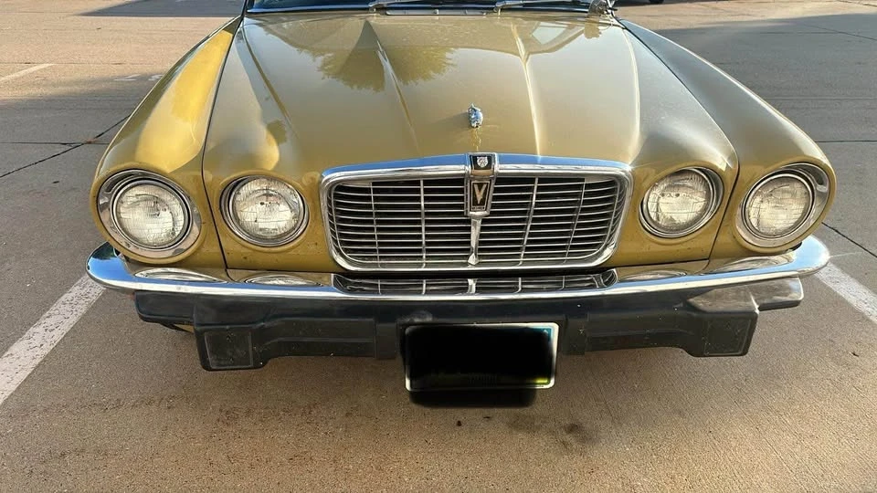1974 Jaguar XJ Series 2 - Image 6 of 6