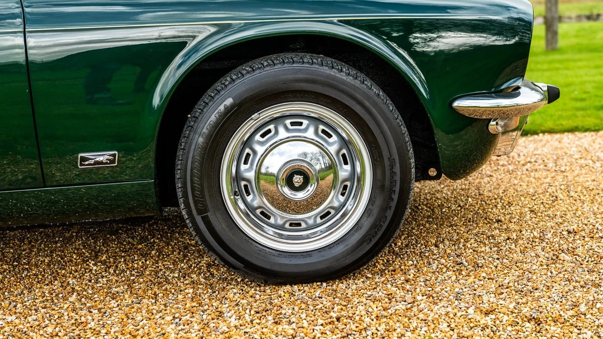 1974 Jaguar XJ Series 2 - Image 10 of 30