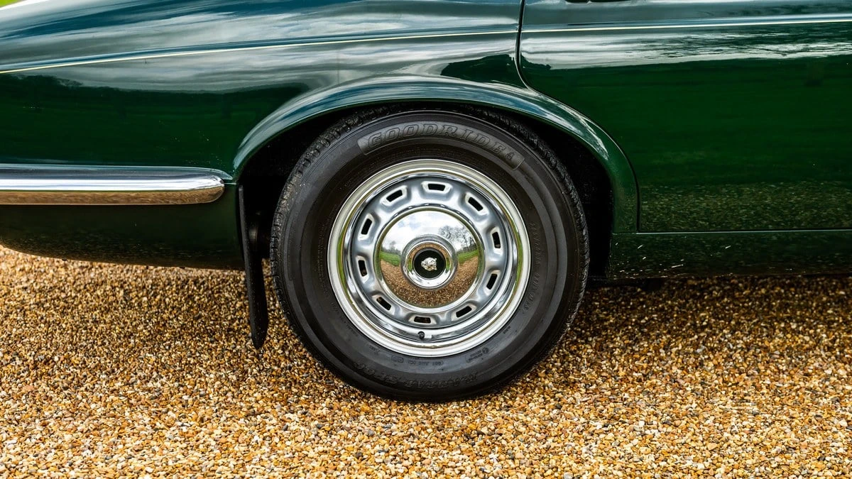 1974 Jaguar XJ Series 2 - Image 11 of 30