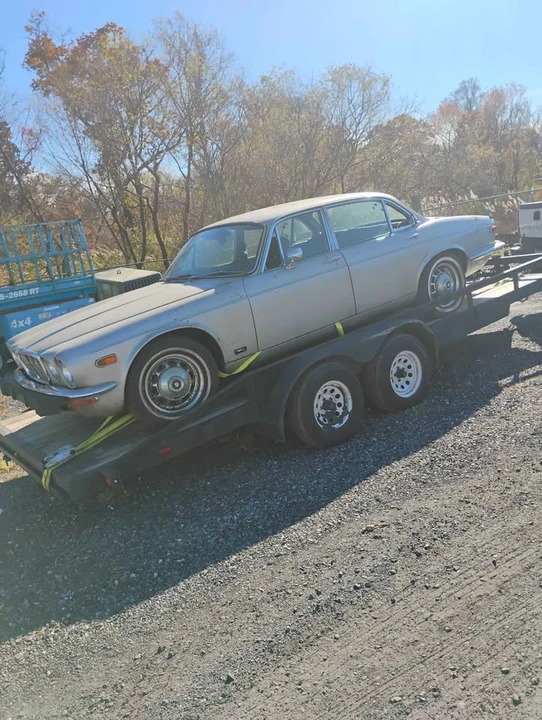 1974 Jaguar XJ Series 2 - Image 2 of 20