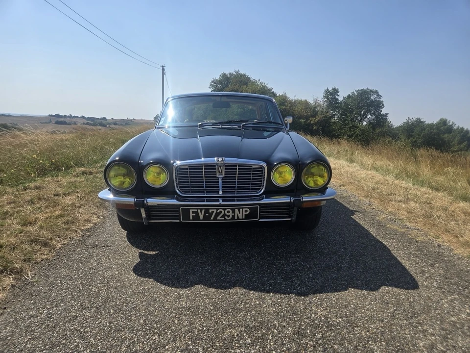 1974 Jaguar XJ Series 2 - Image 8 of 30