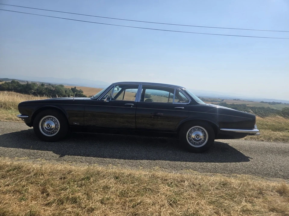 1974 Jaguar XJ Series 2 - Image 19 of 30