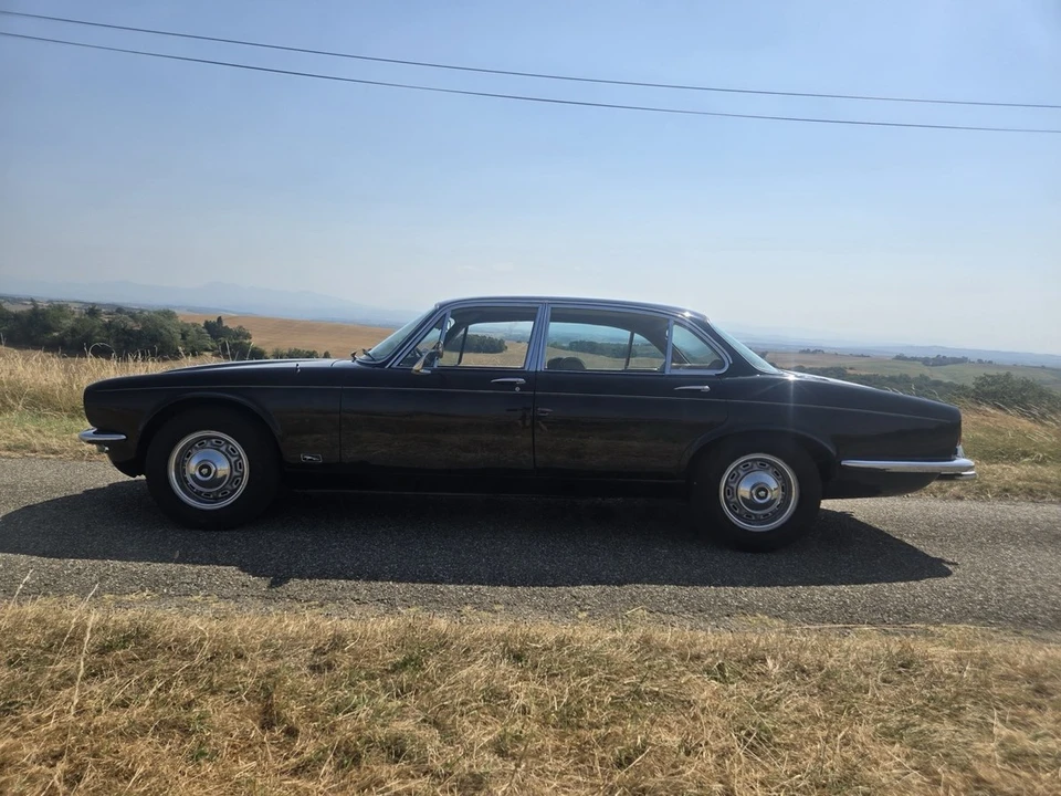 1974 Jaguar XJ Series 2 - Image 20 of 30