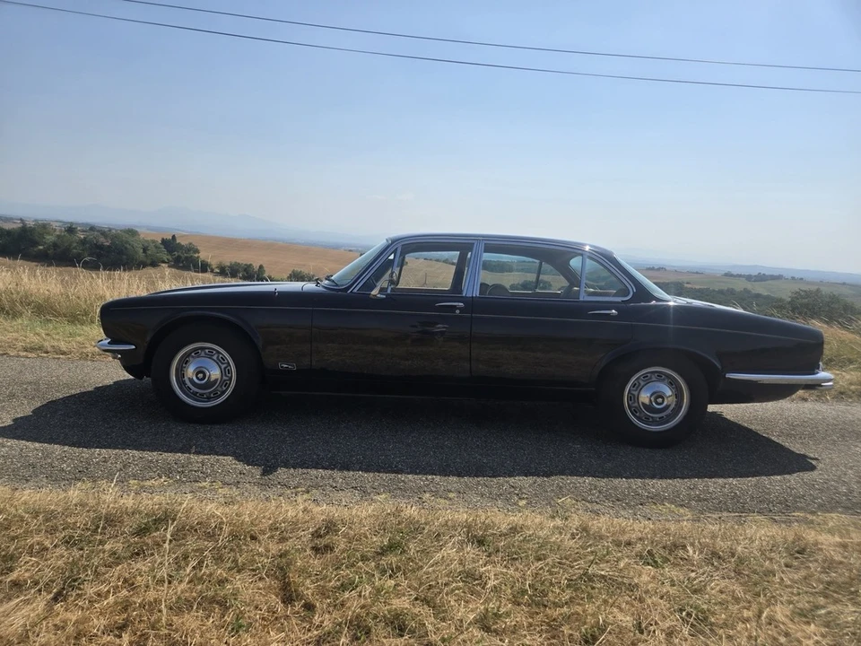 1974 Jaguar XJ Series 2 - Image 23 of 30