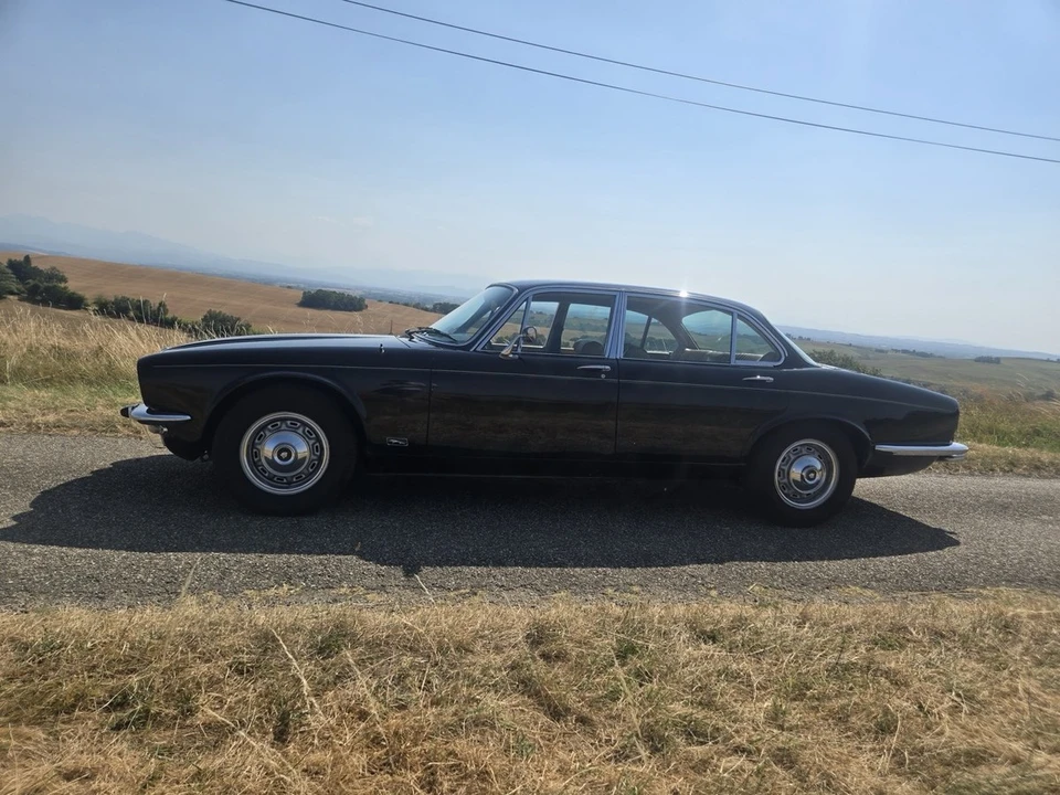 1974 Jaguar XJ Series 2 - Image 25 of 30