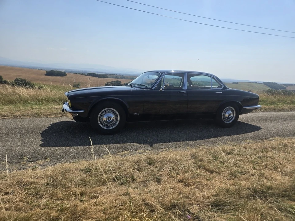 1974 Jaguar XJ Series 2 - Image 26 of 30