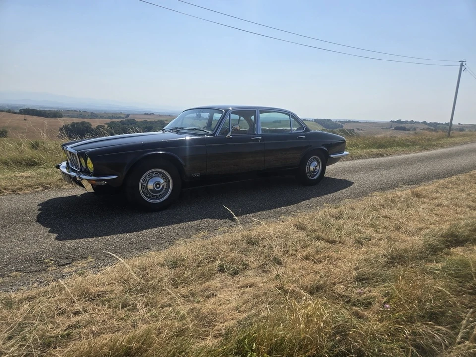 1974 Jaguar XJ Series 2 - Image 27 of 30