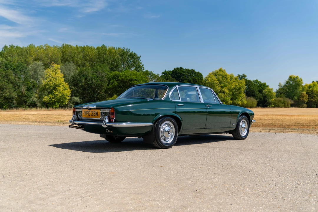 1974 Jaguar XJ Series 2 - Image 29 of 31